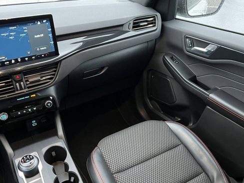 Certified 2023 Ford Escape ST-Line w/ Tech Pack #1 image 30