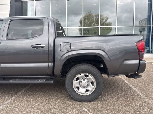 Used 2023 Toyota Tacoma SR AWD/4WD image 6