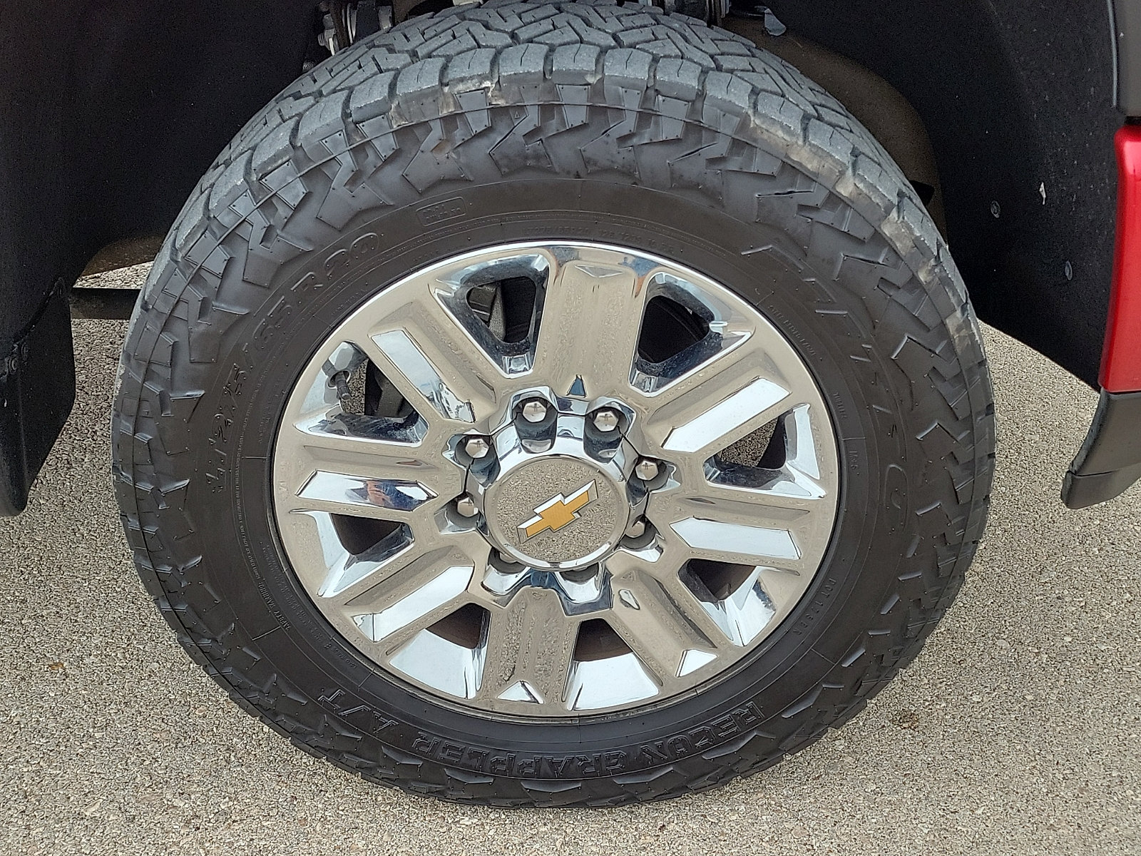 Used 2024 Chevrolet Silverado 3500 High Country w/ High Country Premium Package AWD/4WD image 7