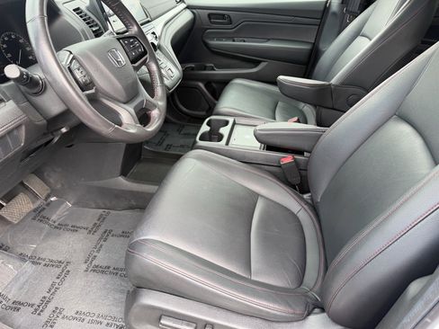 Used 2025 Honda Odyssey Sport-L image 25