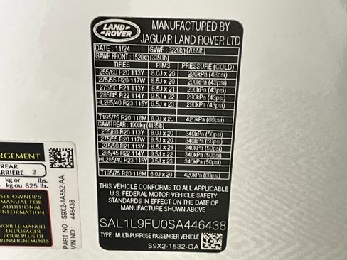 Used 2025 Land Rover Range Rover Sport Dynamic SE image 30