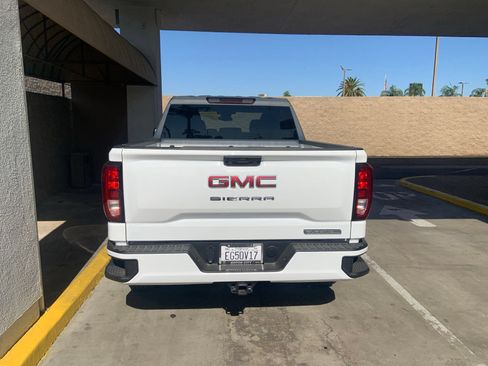 Certified 2026 GMC Sierra 1500 Elevation AWD/4WD image 5
