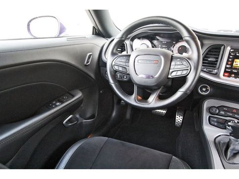 Used 2023 Dodge Challenger R/T Scat Pack w/ T/A Package image 8