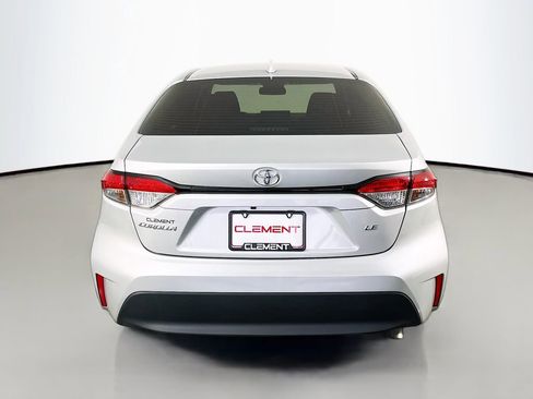 Used 2025 Toyota Corolla LE FWD image 8