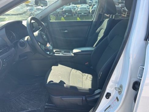 Used 2020 Nissan Sentra S image 6