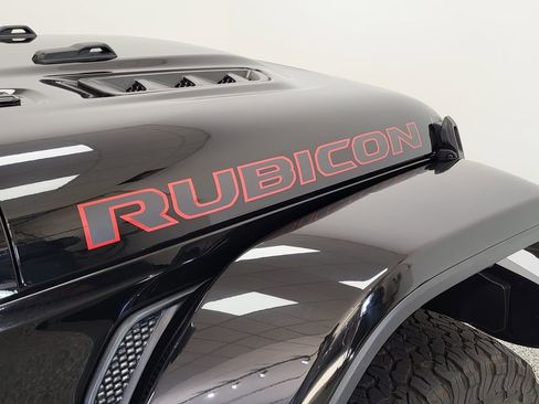 Used 2023 Jeep Wrangler Unlimited Rubicon image 24