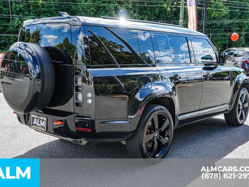 Used 2024 Land Rover Defender 130 X AWD/4WD image 5