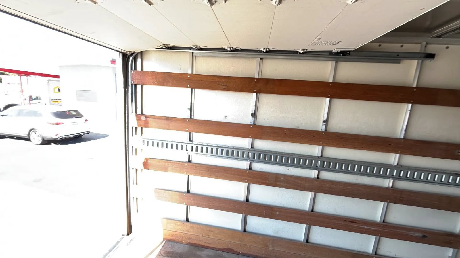 Used 2021 Ford E-350 and Econoline 350 Super Duty RWD image 37