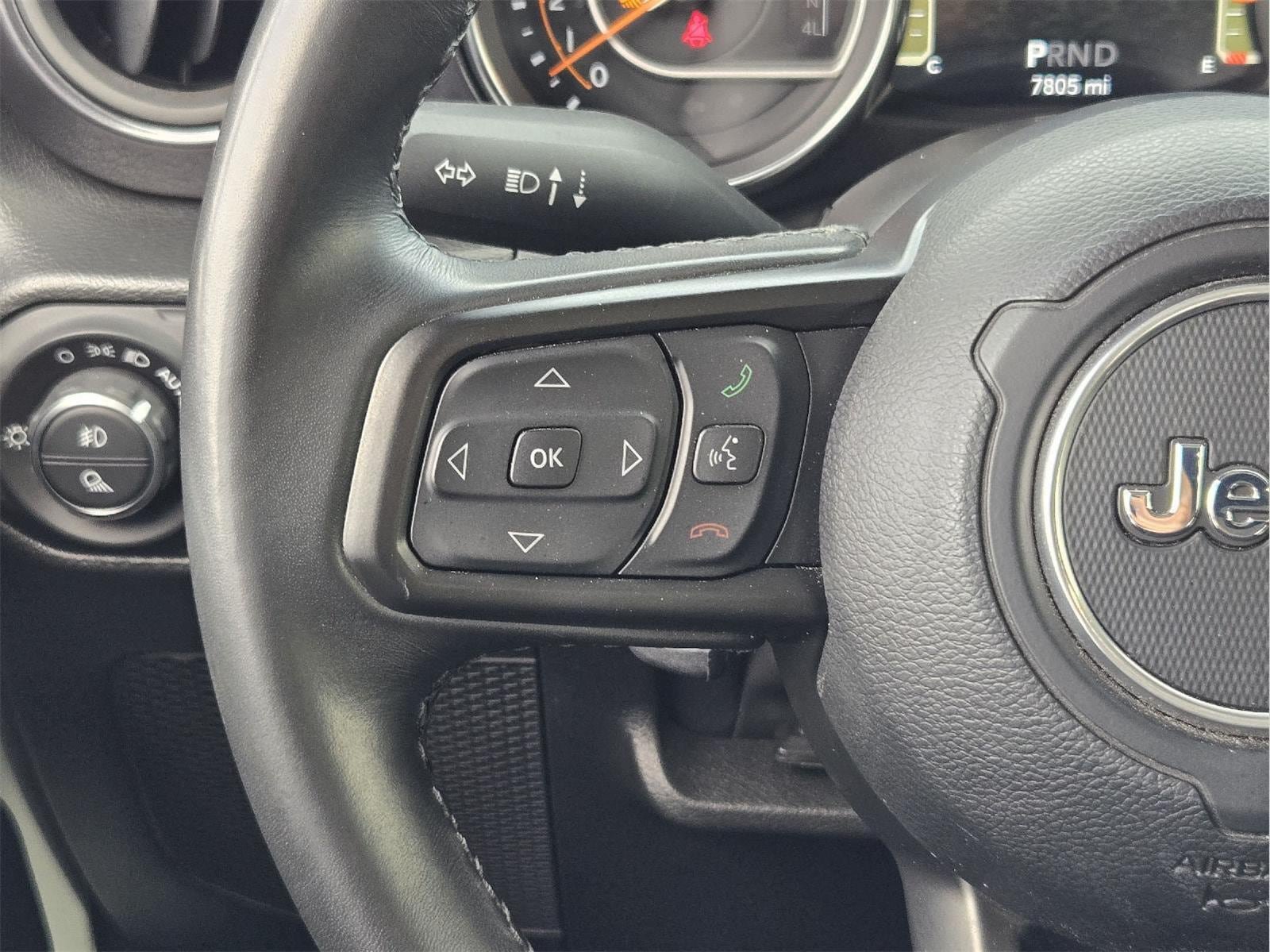 Used 2022 Jeep Gladiator Sport AWD/4WD image 27