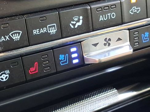 Used 2024 Ford F150 Raptor AWD/4WD image 45