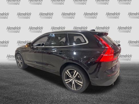 Used 2018 Volvo XC60 T6 Momentum w/ Convenience Package AWD/4WD image 8