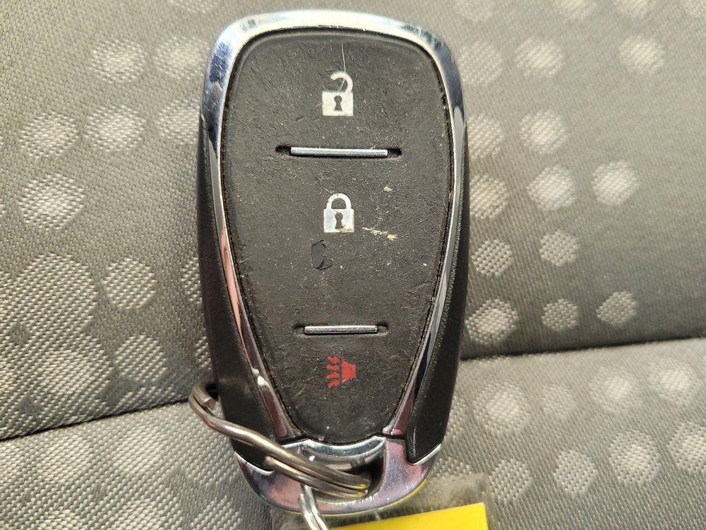 Used 2020 Chevrolet Sonic LT FWD image 32