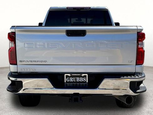 Used 2022 Chevrolet Silverado 2500 LT w/ Convenience Package image 6