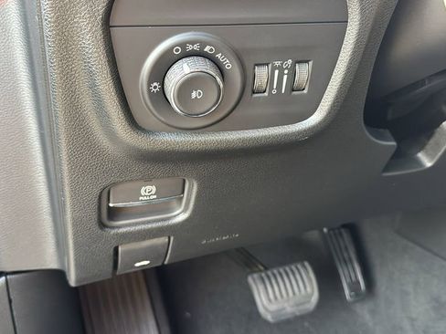 New 2025 Jeep Grand Cherokee L Limited image 23