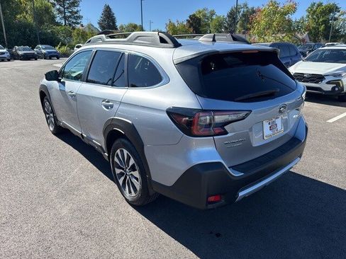 Used 2025 Subaru Outback Limited w/ Popular Package #2 image 5