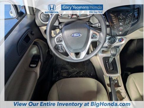 Used 2019 Ford Fiesta SE image 15