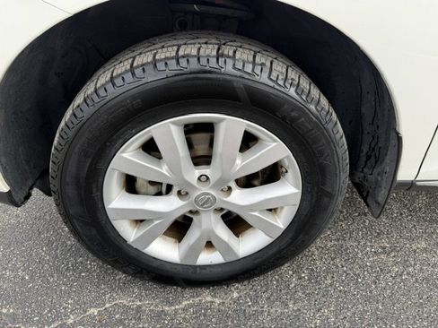 Used 2013 Nissan Murano S FWD image 9