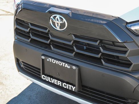 New 2026 Toyota Corolla Cross XLE FWD image 6