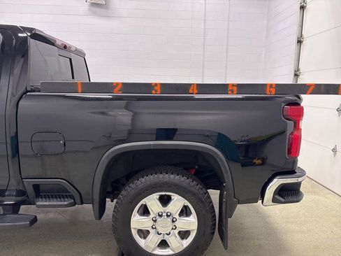 Used 2020 Chevrolet Silverado 3500 LTZ w/ LTZ Plus Package AWD/4WD image 10