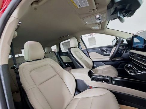 New 2026 Lincoln Corsair Premiere FWD image 31
