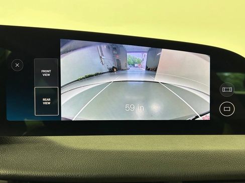 Used 2024 Lucid Air Pure RWD image 20