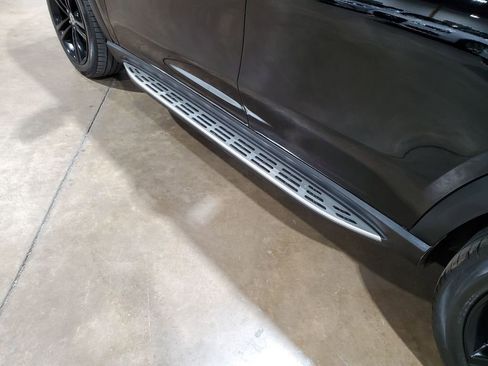 Used 2021 Mercedes-Benz GLE 350 4MATIC image 46