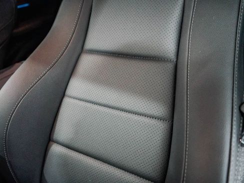 Used 2025 Mercedes-Benz GLE 350 4MATIC image 26