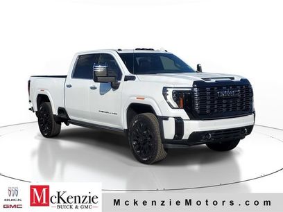 New 2026 GMC Sierra 2500 Denali Ultimate w/ LPO, Black Badging Package