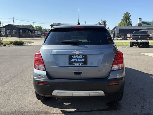 Used 2015 Chevrolet Trax LT w/ LT Sun and Sound Package FWD image 5