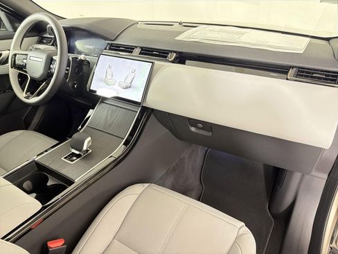 New 2026 Land Rover Range Rover Velar S image 35