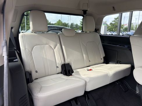 Used 2020 Ford Expedition Platinum AWD/4WD image 22