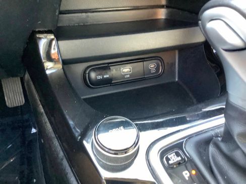 Used 2024 Kia Seltos X-Line AWD/4WD image 43