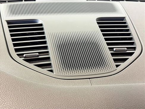 New 2026 Porsche Panamera image 30