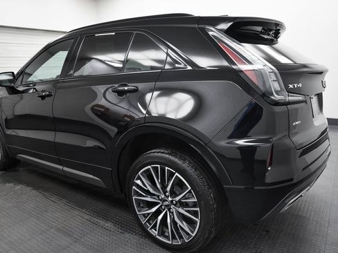 Certified 2024 Cadillac XT4 Sport image 6