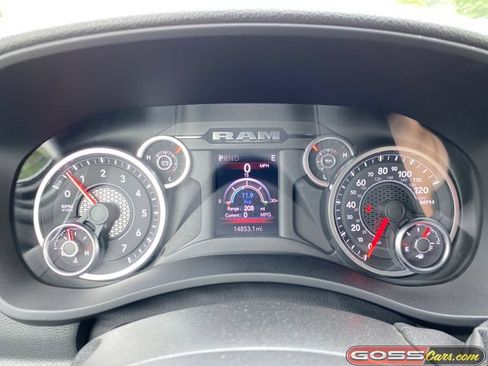 Certified 2025 RAM 2500 Tradesman AWD/4WD image 20