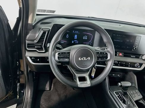 Used 2023 Kia Sportage LX AWD/4WD image 19