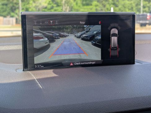 Used 2018 Audi Q7 3.0T Premium Plus w/ Premium Plus Package image 19