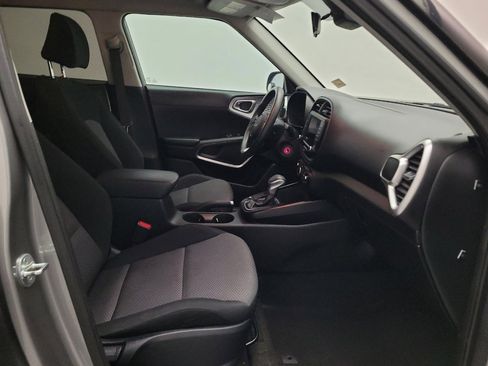 Used 2022 Kia Soul LX w/ Technology Package FWD image 21