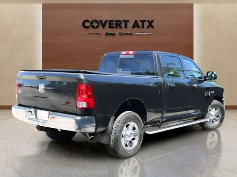 Used 2017 RAM 2500 SLT RWD image 5