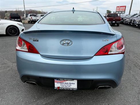 Used 2012 Hyundai Genesis 2.0T image 8