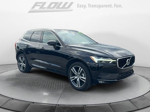 Used 2020 Volvo XC60 T5 Momentum FWD image 1