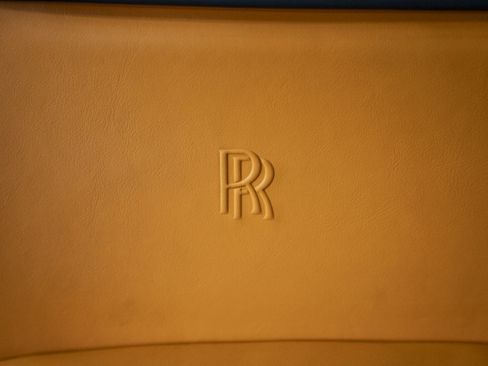 Used 2023 Rolls-Royce Cullinan Black Badge w/ Leather Finishing Pack image 26