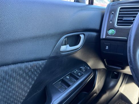 Used 2015 Honda Civic LX image 18