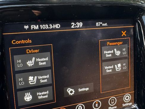 Used 2021 Jeep Compass Limited w/ Sun and Sound Group AWD/4WD image 15