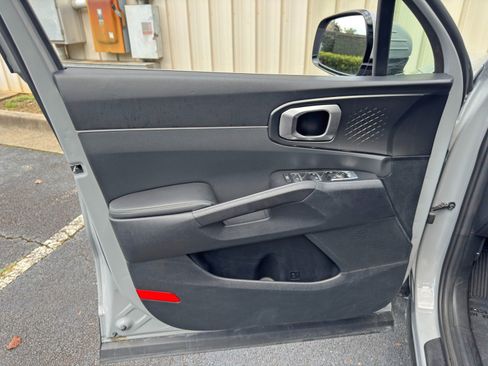 Used 2025 Kia Sorento S w/ Panoramic Sunroof Package AWD/4WD image 41