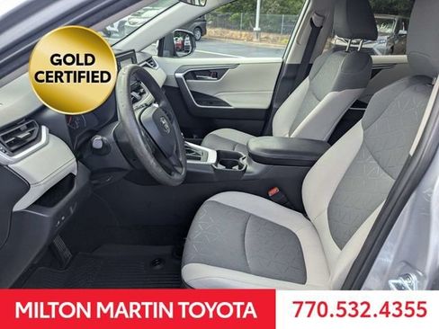 Certified 2021 Toyota RAV4 XLE FWD image 7