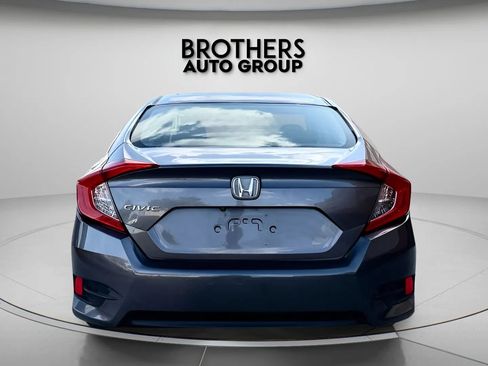 Used 2016 Honda Civic EX image 10