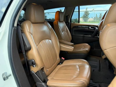 Used 2014 Buick Enclave Leather FWD image 10