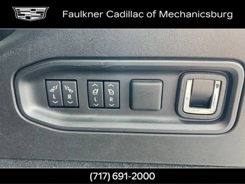 Certified 2026 Cadillac Vistiq Sport w/ LPO, Floor Liner Package AWD/4WD image 15