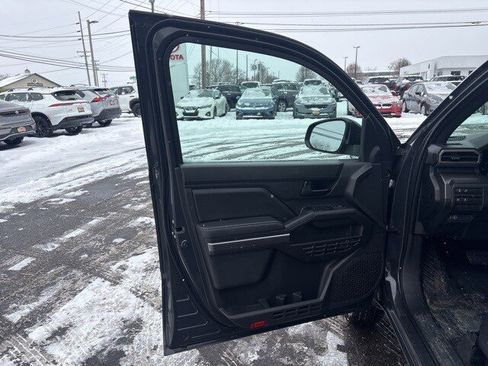 New 2026 Toyota Tacoma SR5 image 9